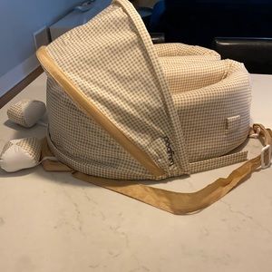 Infant travel bed